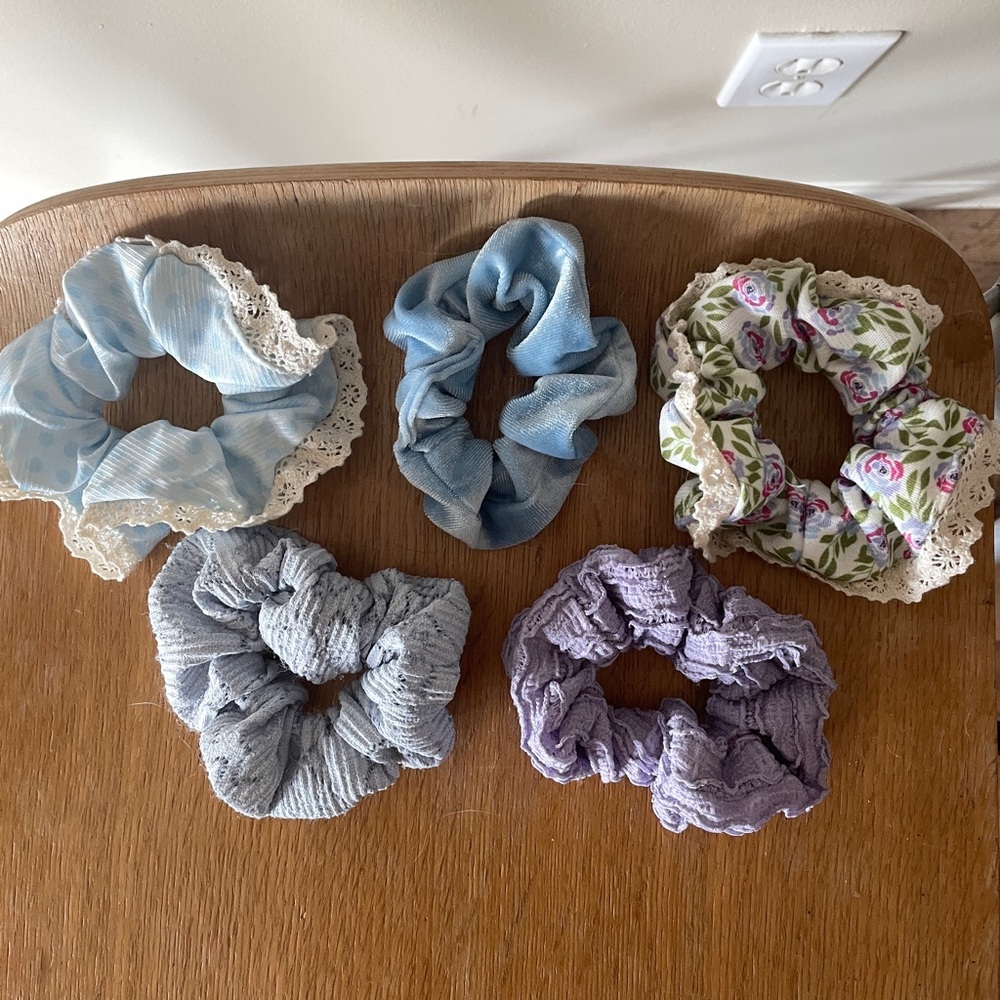 Set of 5 Fabric Scrunchies - Pastel Blue, Floral, Light Blue, Lavender